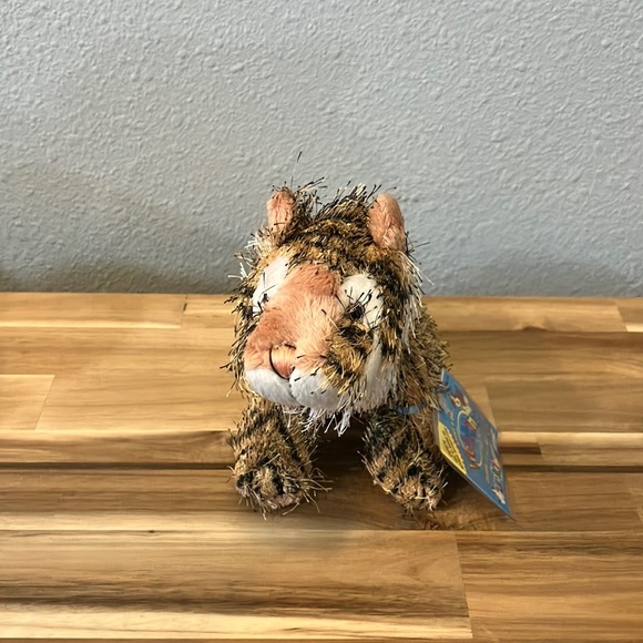 Lil Kinz Tiger Webkinz WITH CODE - Picture 1 of 4